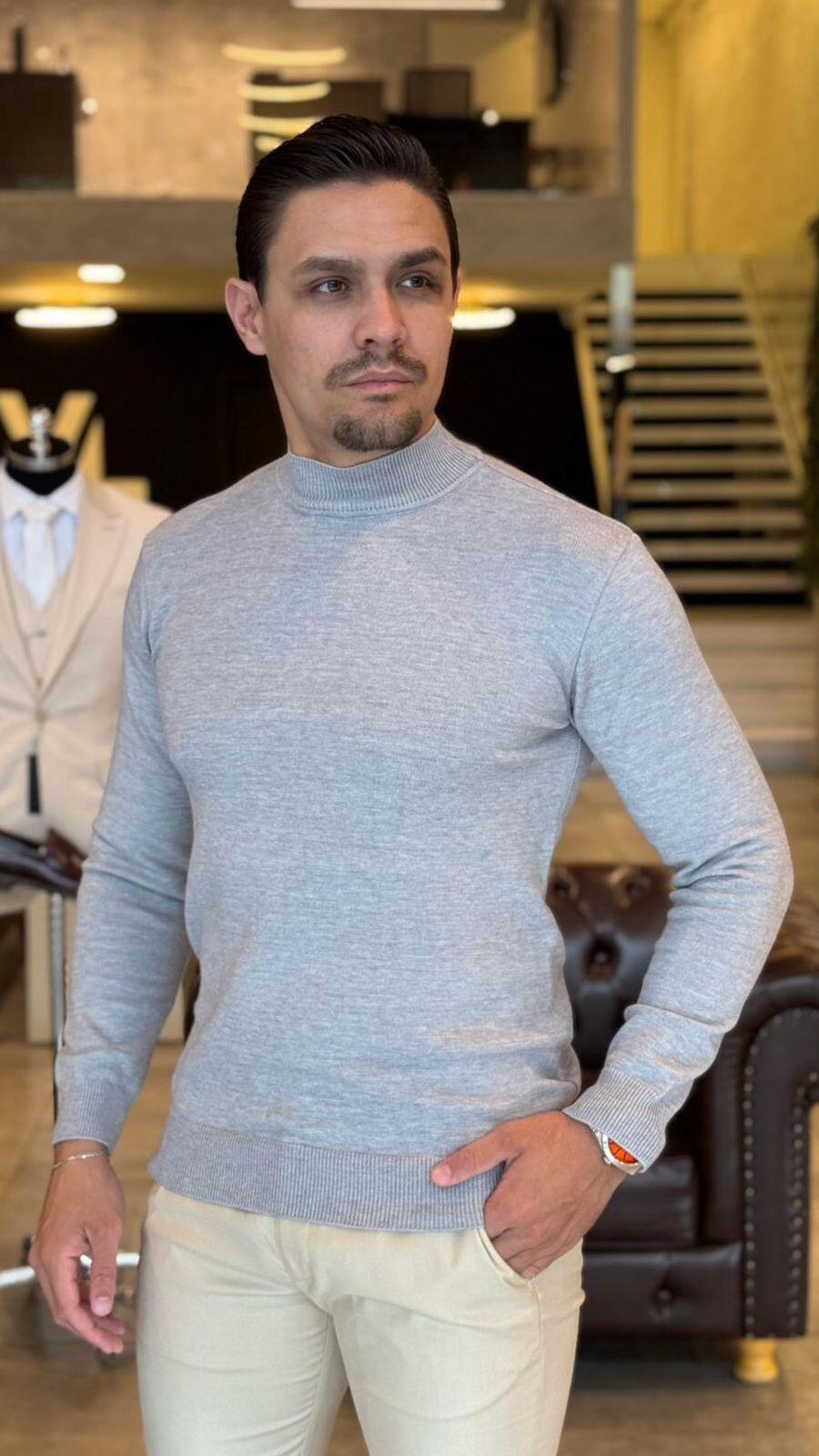 Suéter Masculino Gola Alta em Modal