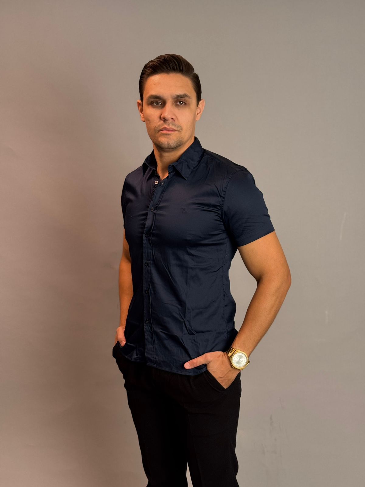 Camisa Social Masculina com Botão Manga Curta - Azul Marinho