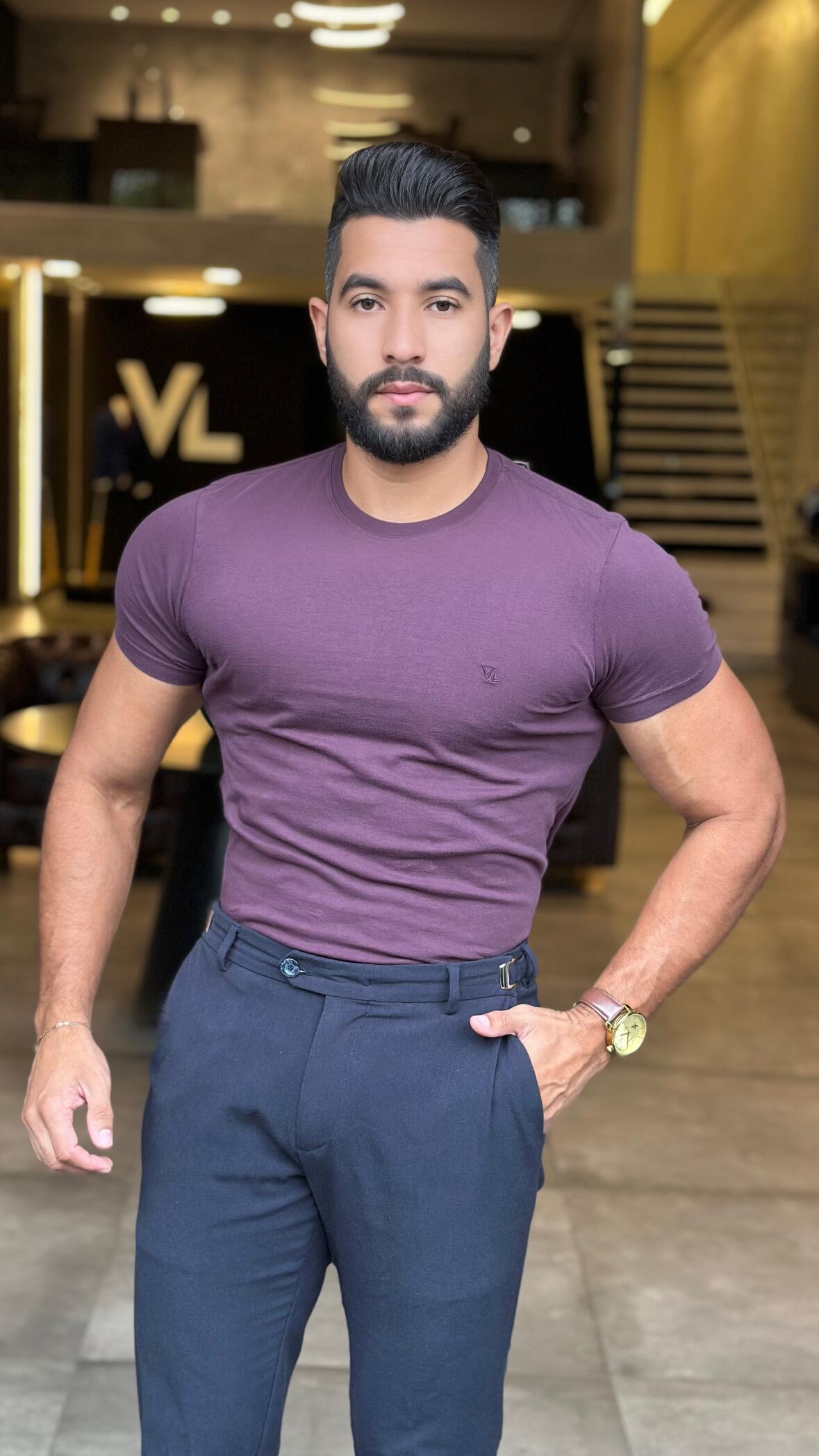 T-Shirt Masculina Algodão Premium