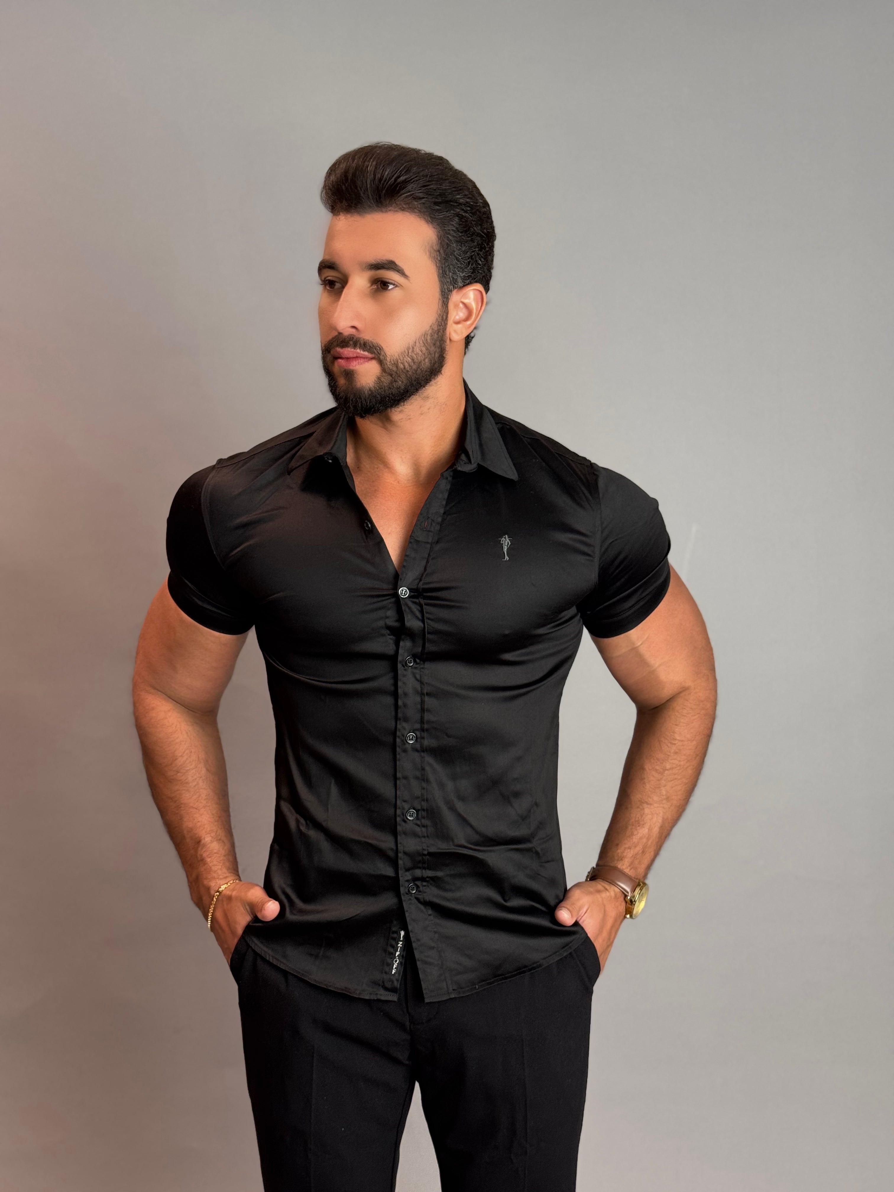 Camisa Social Masculina com Botão Manga Curta - Preta