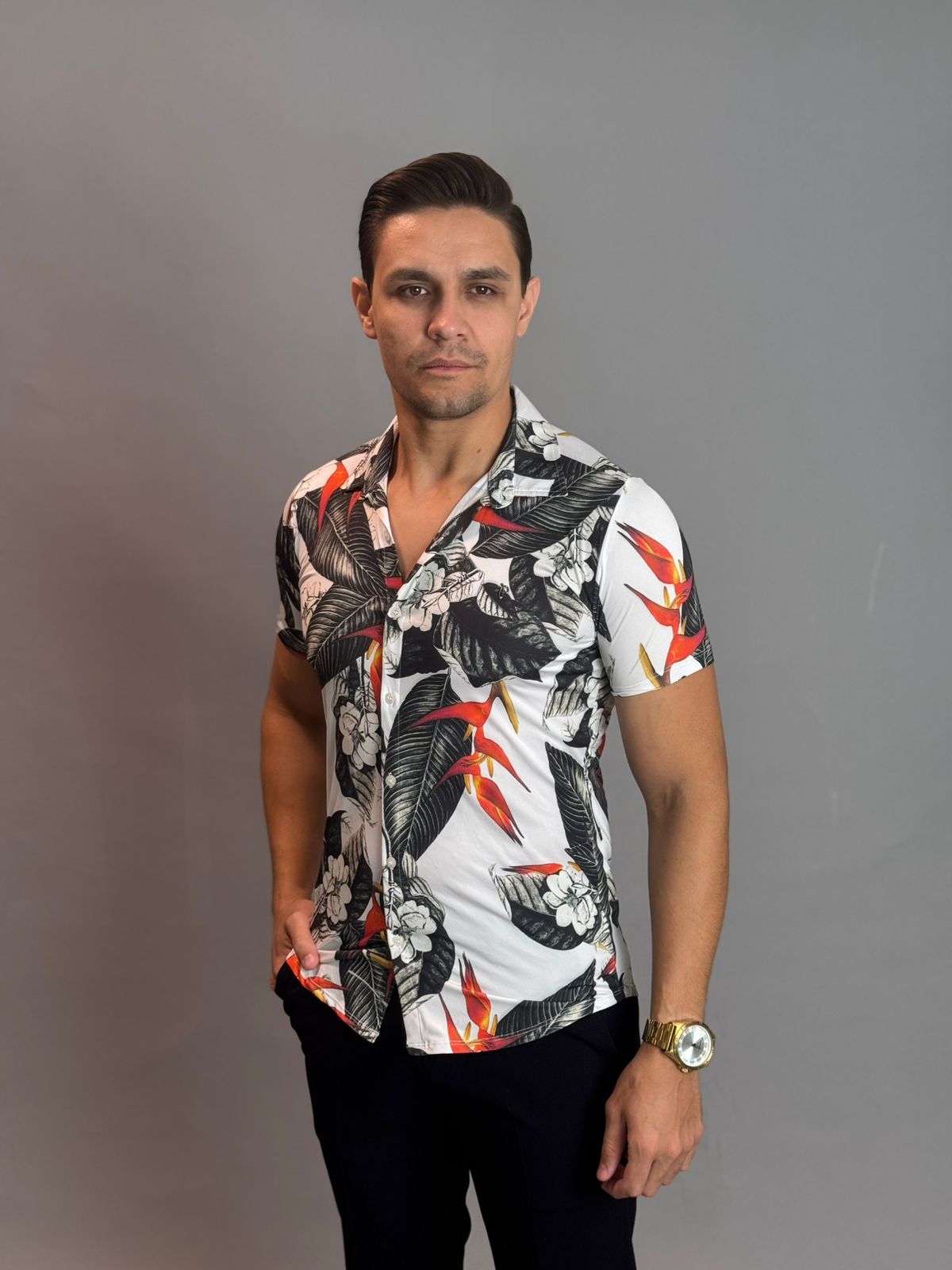 Camisa Social Masculina com Botão Manga Curta - Estampada